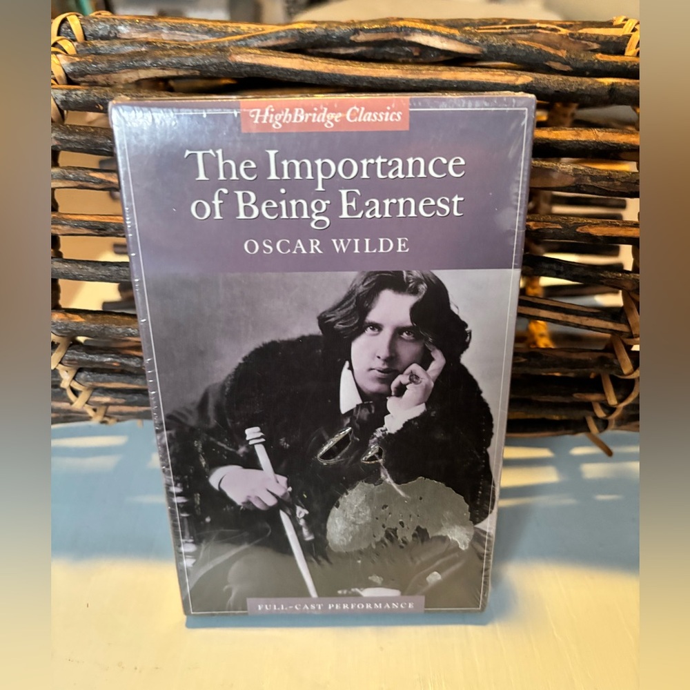 NWOT Oscar Wilde’s THE IMPORTANCE OF BEING EARNEST